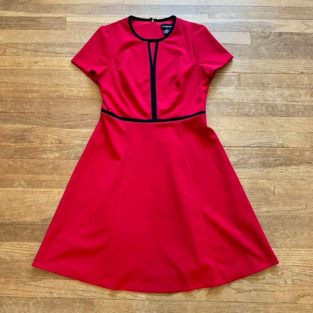 Liz Claiborne red with black trim short sleeve a-line midi dress size 6
 b32
